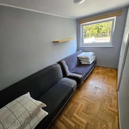 Domek Do Wynajecia W Centrum Boszkowa 度假居 *