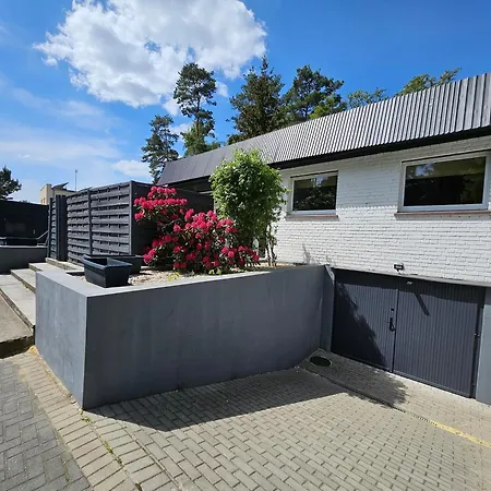Domek Do Wynajecia W Centrum Boszkowa 度假居 *